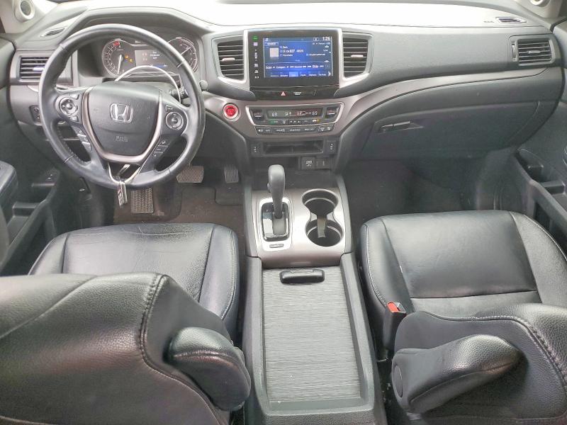 Photo 8 from auction – 2016 HONDA PILOT with VIN 5FNYF5H55GB045803