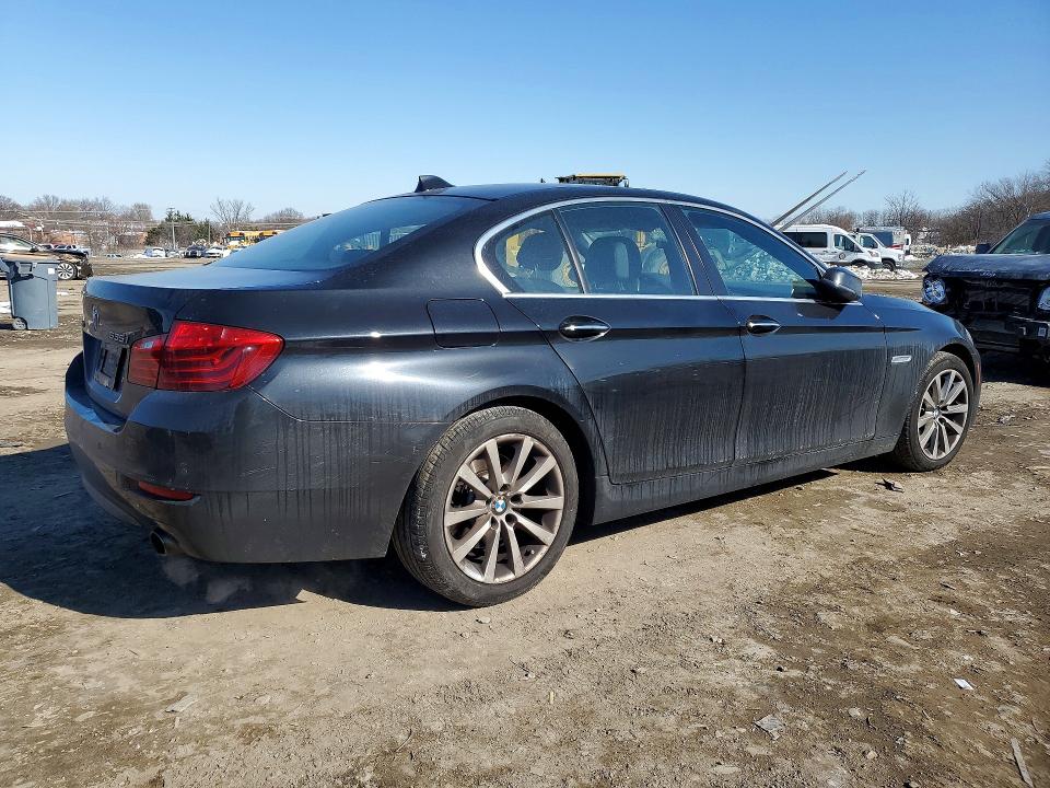 Photo 3 from auction – 2016 BMW 535 XI with VIN WBA5B3C50GG258655