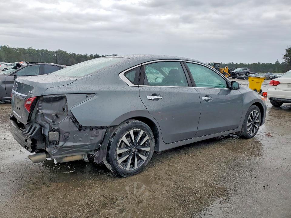 Photo 3 from auction – 2018 NISSAN ALTIMA with VIN 1N4AL3AP2JC115603