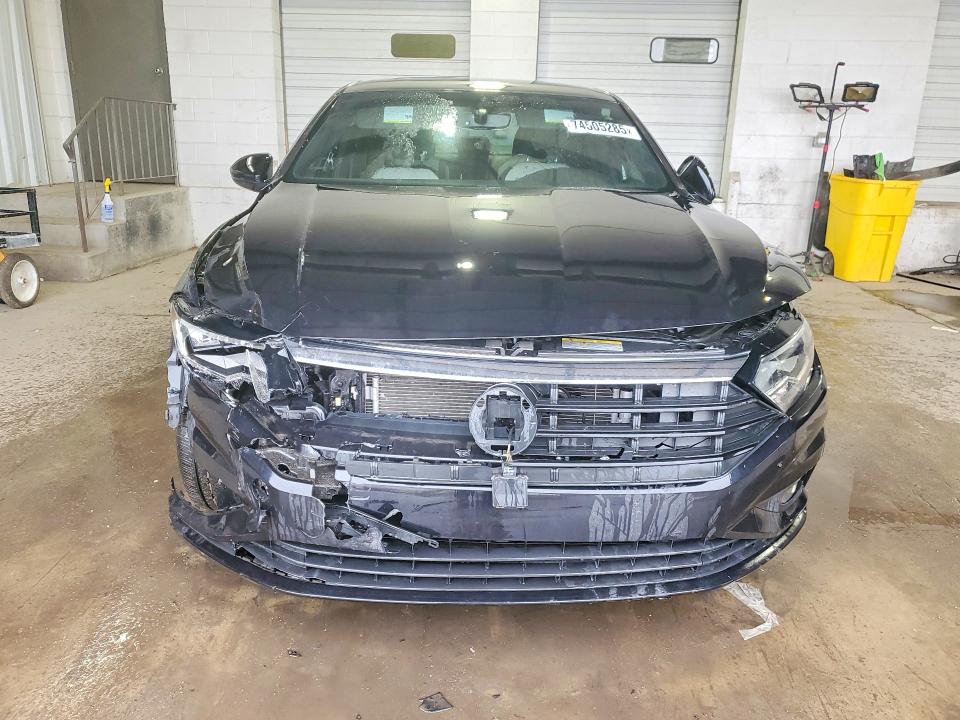 Photo 5 from auction – 2020 VOLKSWAGEN JETTA S with VIN 3VWCB7BU6LM077213