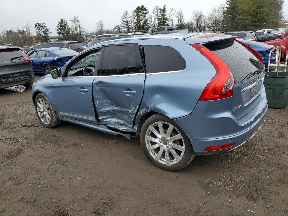 Photo 2 from auction – 2017 VOLVO XC60 with VIN YV440MRU3H2034008