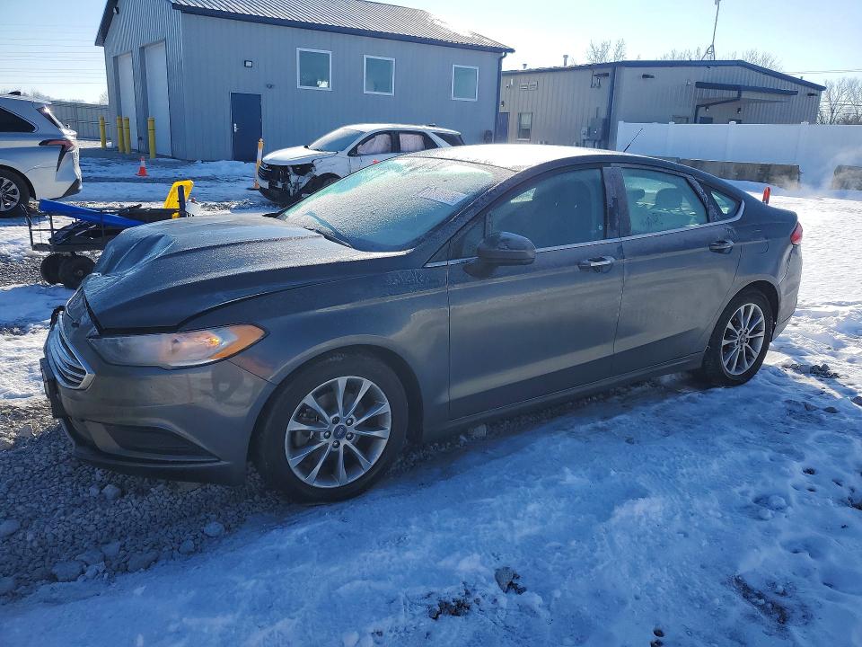 FORD FUSION 2017 with VIN 3FA6P0HD7HR401057 - Photo from auction