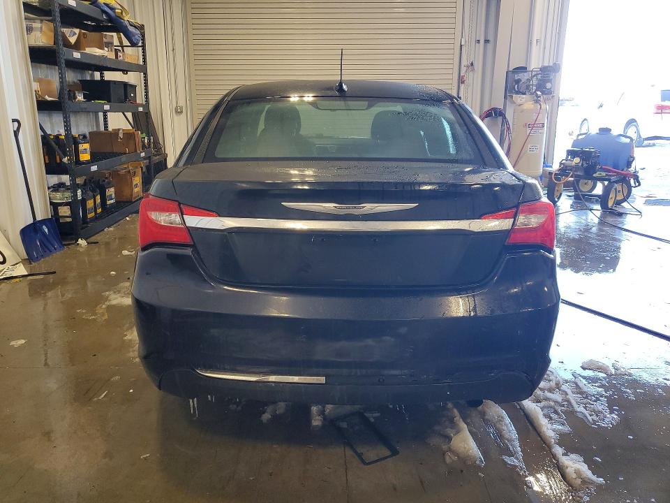 Photo 6 from auction – 2013 CHRYSLER 200 S with VIN 1C3CCBBB2DN550831