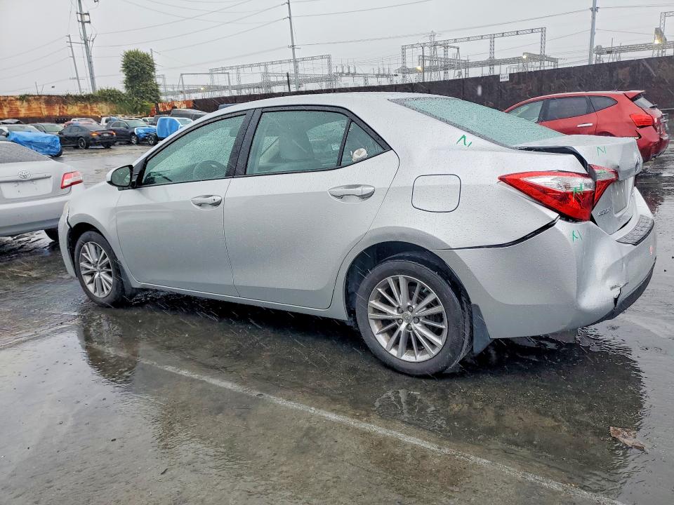 Photo 2 from auction – 2015 TOYOTA COROLLA L with VIN 5YFBURHE3FP216411