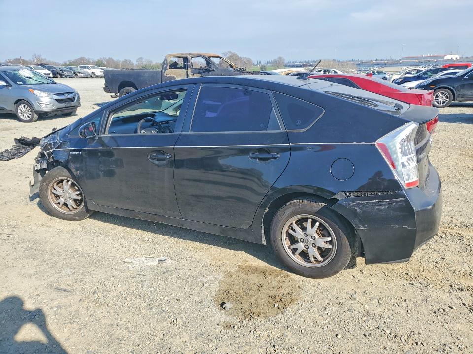 Photo 2 from auction – 2011 TOYOTA PRIUS with VIN JTDKN3DU9B5298160