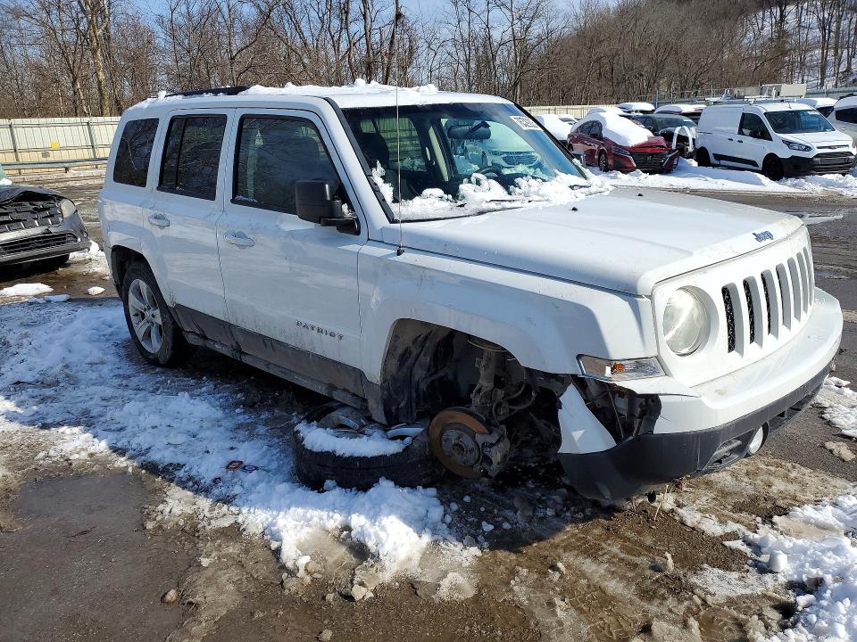 Photo 4 from auction – 2014 JEEP PATRIOT with VIN 1C4NJPFA9ED690634