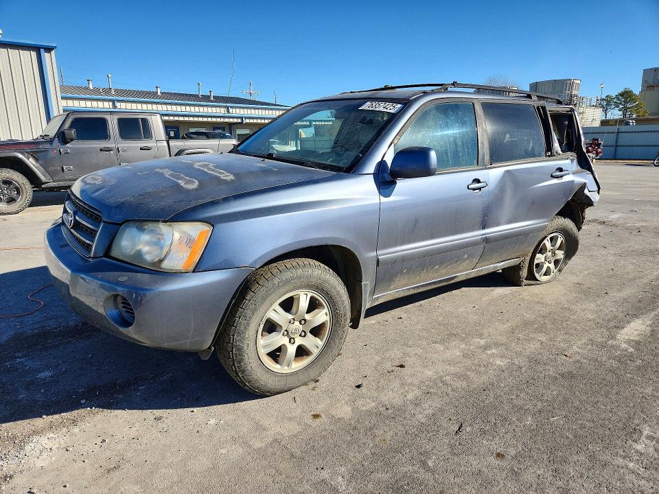 TOYOTA HIGHLANDER 2003 with VIN JTEHF21A030142269 - Photo from auction