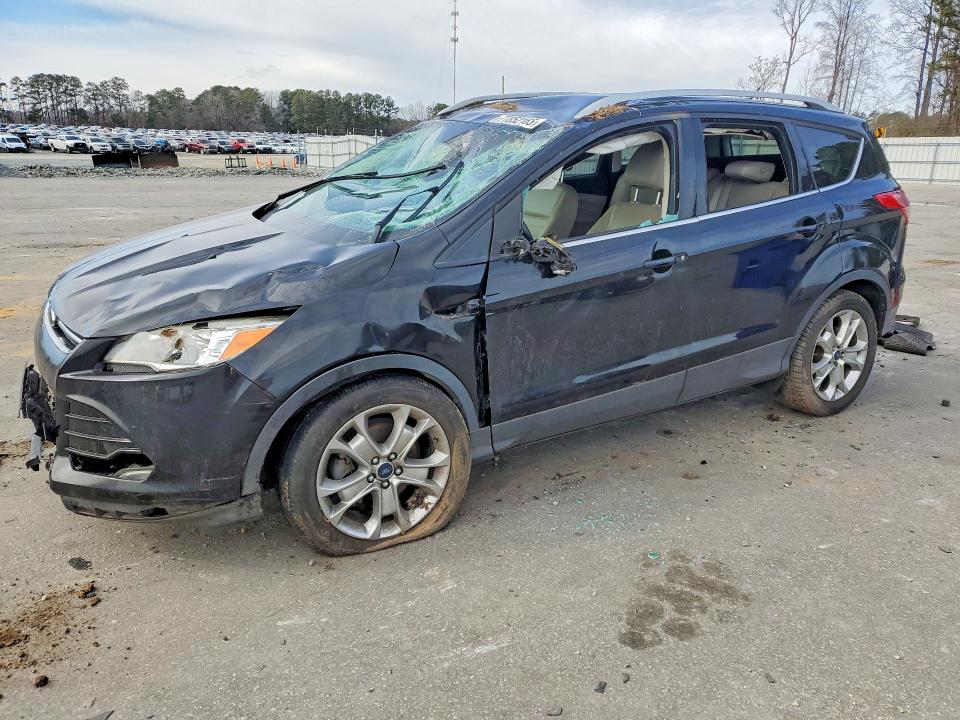 FORD ESCAPE 2014 with VIN 1FMCU0JX3EUC41950 - Photo from auction