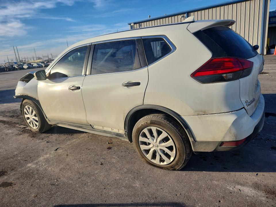 Photo 2 from auction – 2017 NISSAN ROGUE with VIN KNMAT2MT7HP562976