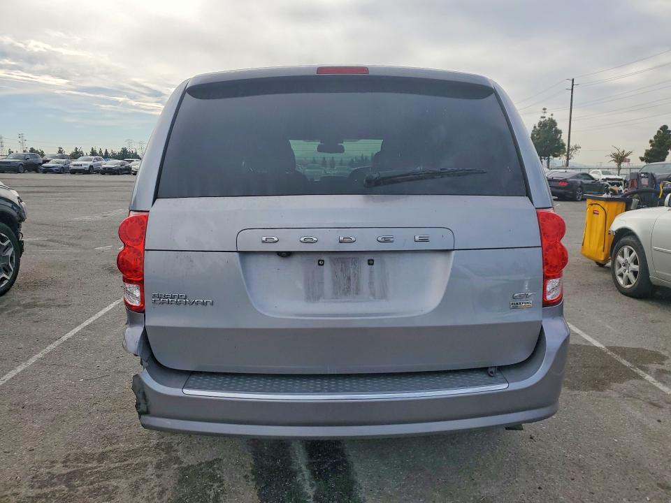 Photo 6 from auction – 2019 DODGE GRAND CARAVAN with VIN 2C4RDGEG3KR617024