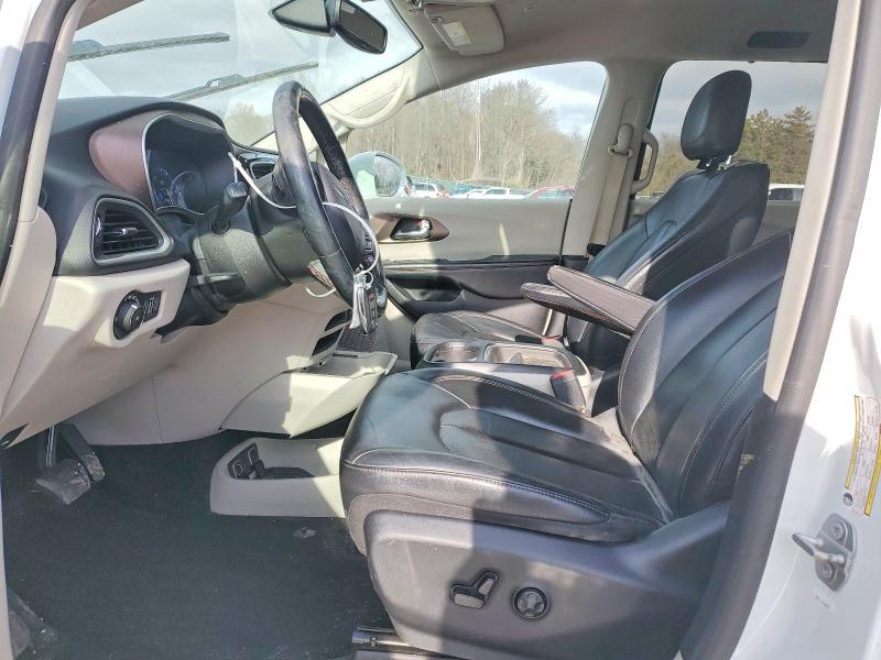 Photo 7 from auction – 2019 CHRYSLER PACIFICA with VIN 2C4RC1BG9KR651005