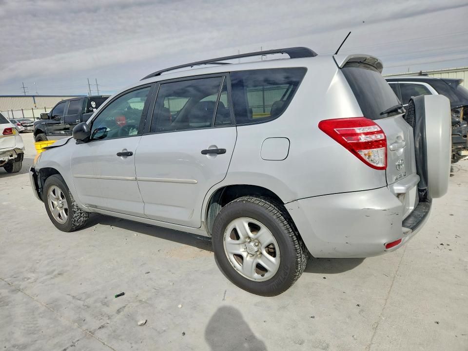 Photo 2 from auction – 2011 TOYOTA RAV4 with VIN JTMZF4DV4B5034676