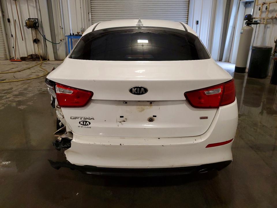 Photo 6 from auction – 2015 KIA OPTIMA with VIN KNAGM4A76F5535302