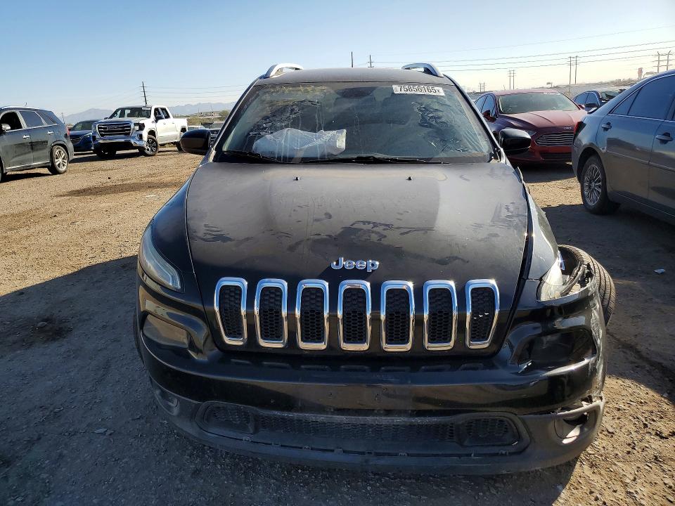 Photo 5 from auction – 2016 JEEP CHEROKEE with VIN 1C4PJLCB1GW201343