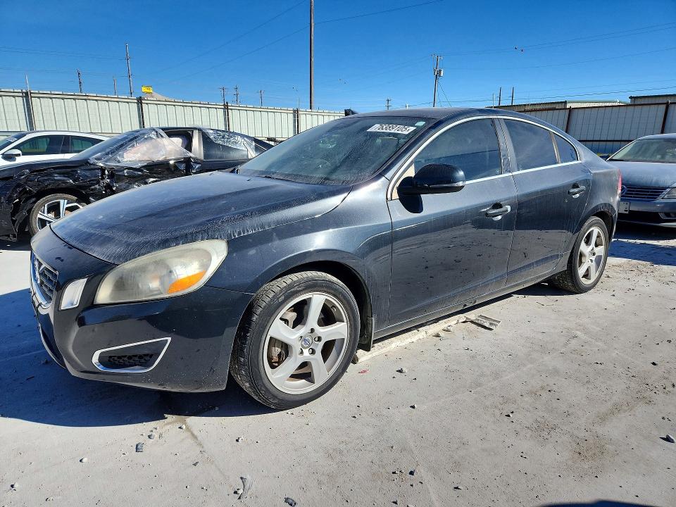 VOLVO S60 2012 with VIN YV1622FS1C2114438 - Photo from auction