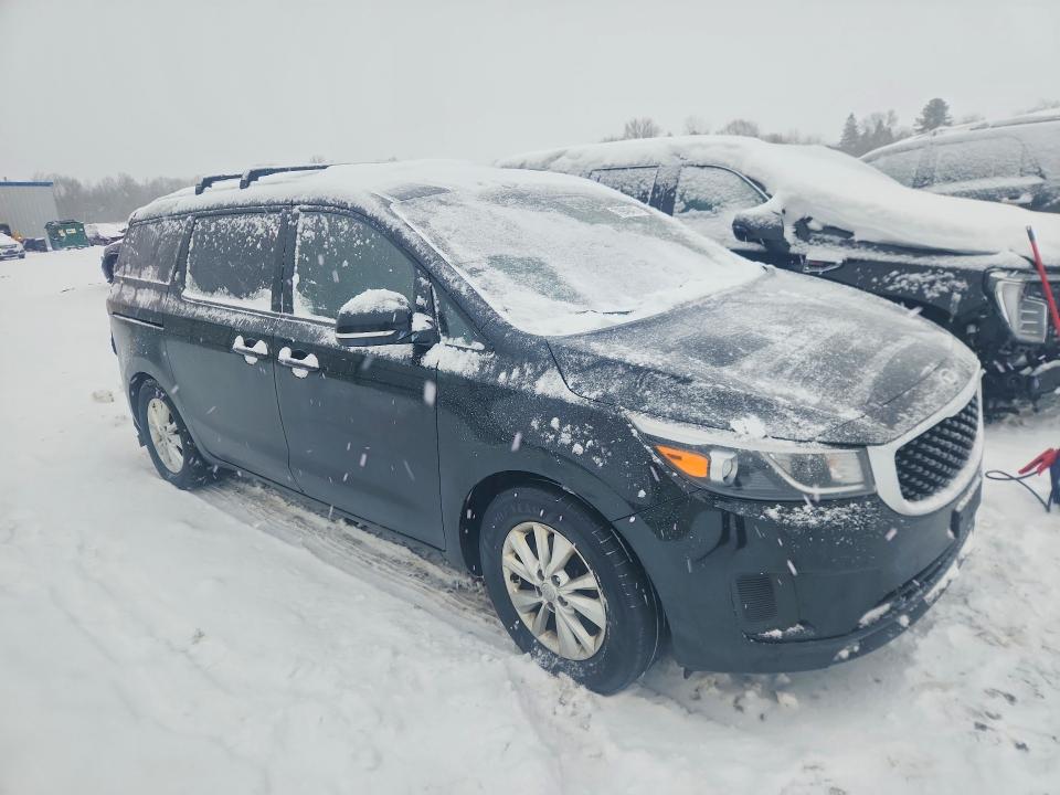 Photo 4 from auction – 2016 KIA SEDONA with VIN KNDMB5C17G6143290