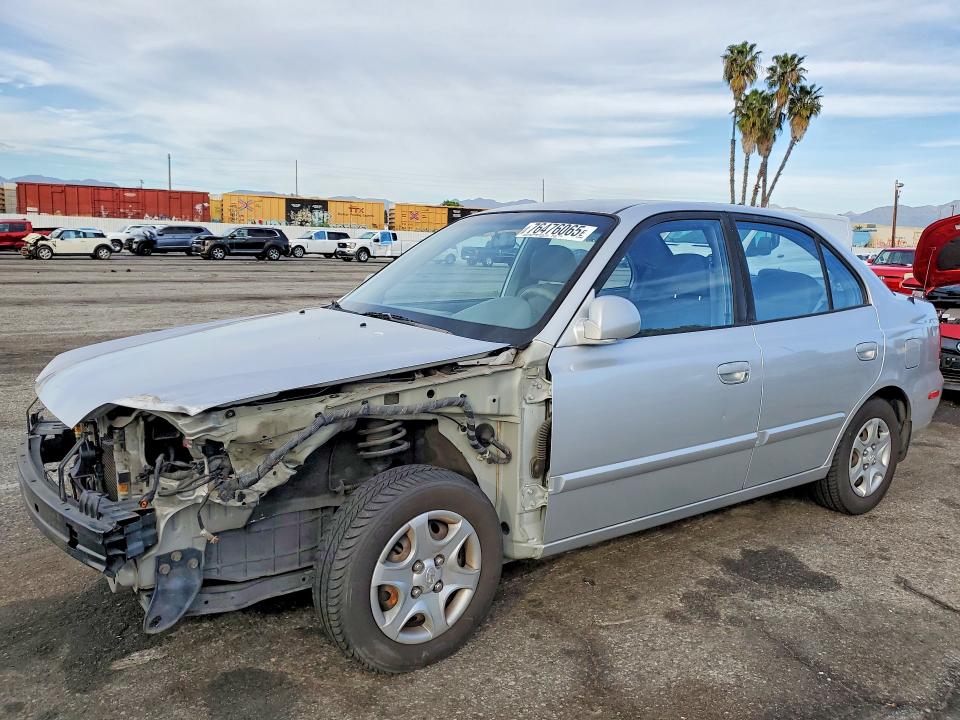 HYUNDAI ACCENT 2005 with VIN KMHCG45C85U586283 - Photo from auction
