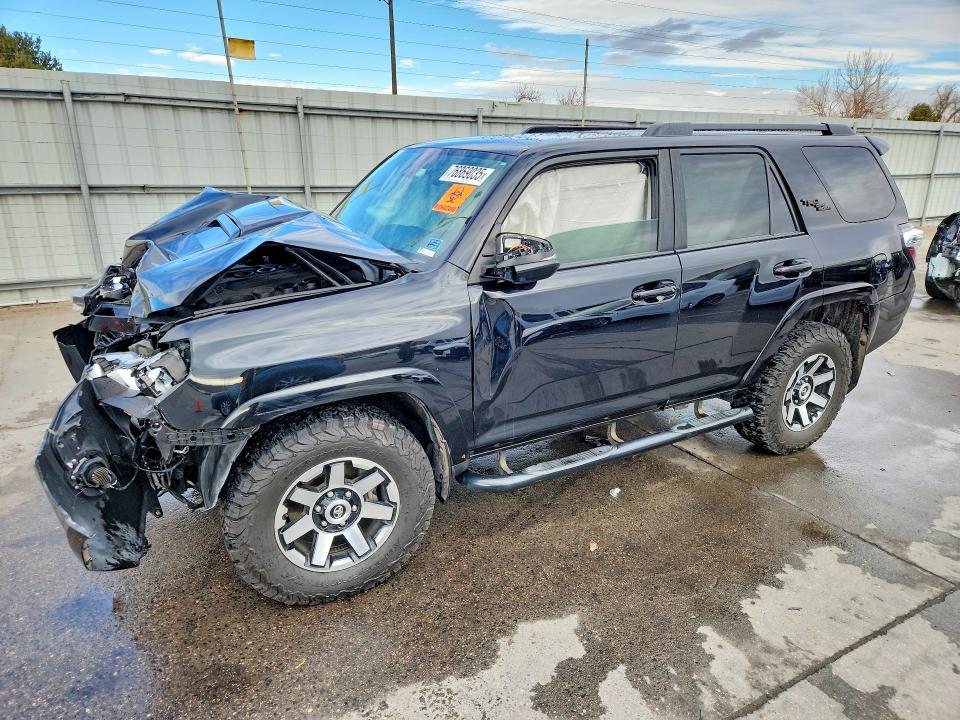 Photo 1 from auction – 2021 TOYOTA 4RUNNER with VIN JTERU5JR4M5927464