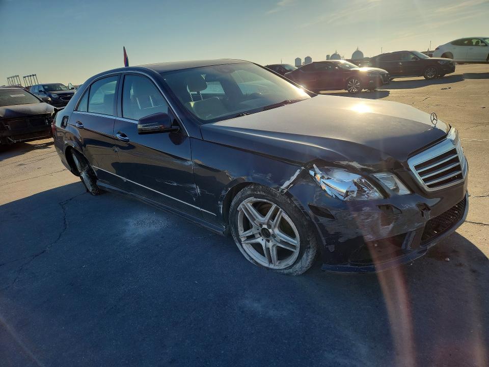 Photo 4 from auction – 2013 MERCEDES BENZ E with VIN WDDHF5KB4DA689267