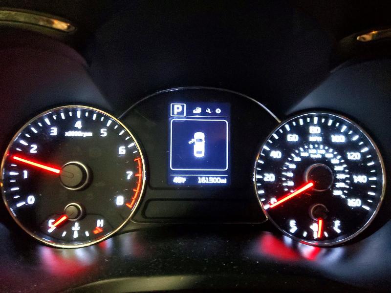 Photo 9 from auction – 2018 KIA FORTE LX with VIN 3KPFK4A77JE275820