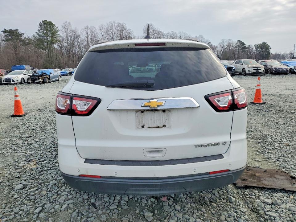 Photo 6 from auction – 2016 CHEVROLET TRAVERSE with VIN 1GNKRHKD2GJ125669