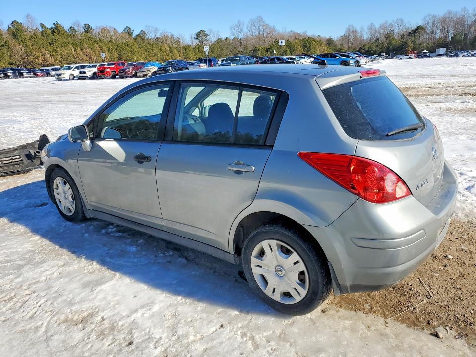Photo 2 from auction – 2010 NISSAN VERSA S with VIN 3N1BC1CP8AL372272