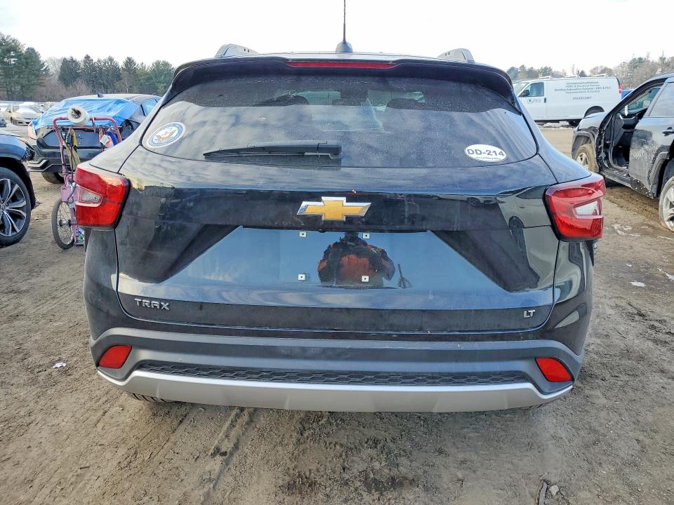 Photo 6 from auction – 2024 CHEVROLET TRAX with VIN KL77LHE28RC107434