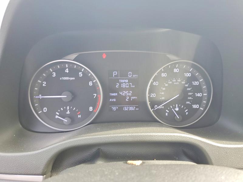Photo 9 from auction – 2017 HYUNDAI ELANTRA with VIN 5NPD74LF7HH087205