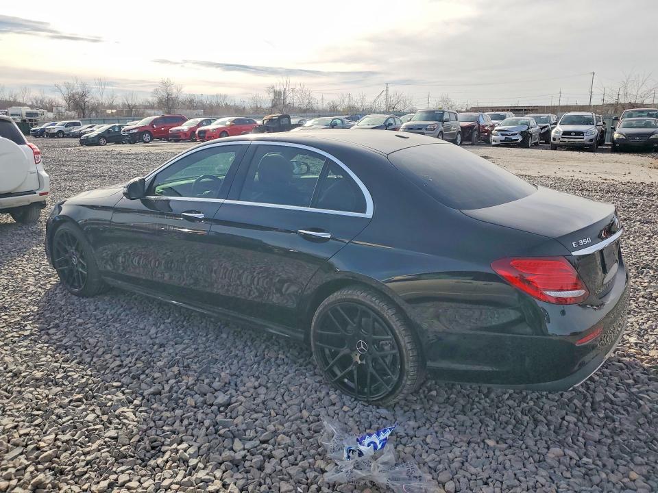 Photo 2 from auction – 2020 MERCEDES-BENZ E 350 with VIN WDDZF8DB1LA731623