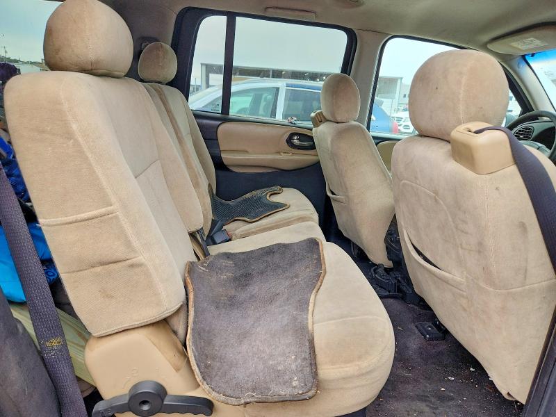 Photo 10 from auction – 2005 CHEVROLET TRAILBLAZE with VIN 1GNES16S756112269