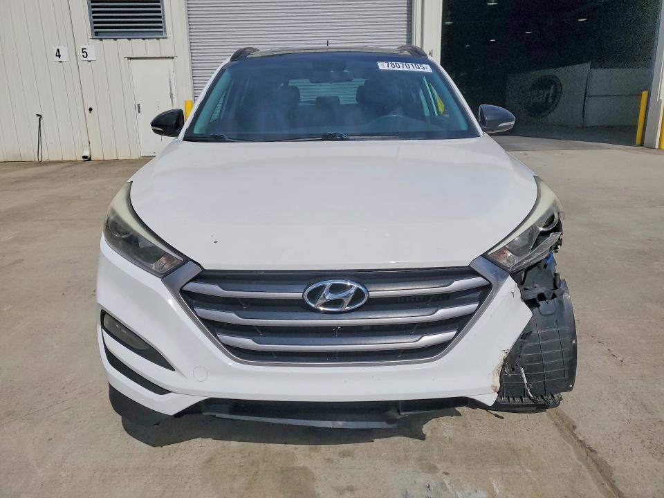 Photo 5 from auction – 2017 HYUNDAI TUCSON with VIN KM8J33A23HU535014