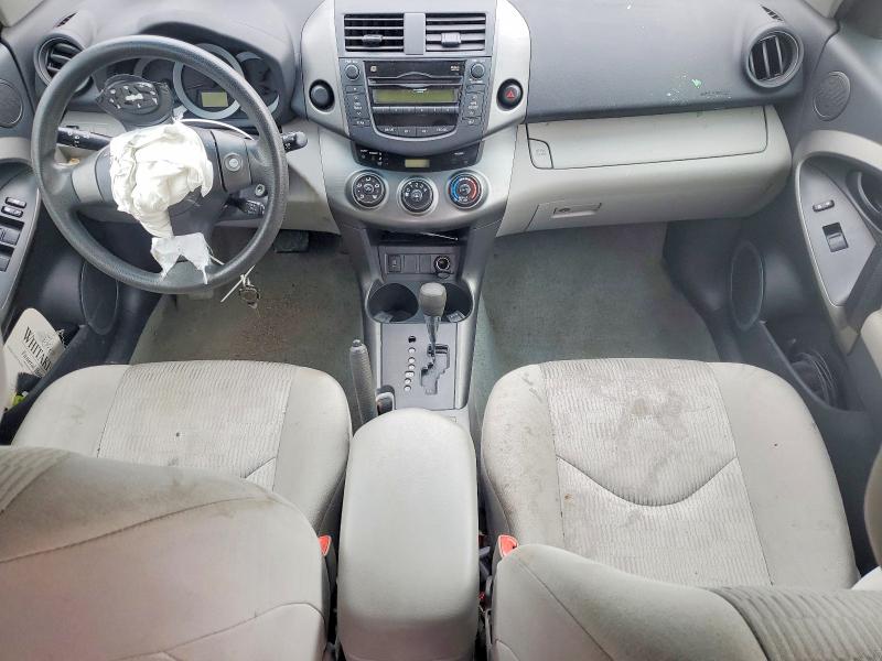 Photo 8 from auction – 2011 TOYOTA RAV4 with VIN 2T3ZF4DV0BW085729