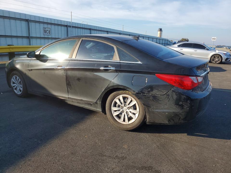 Photo 2 from auction – 2013 HYUNDAI SONATA GLS with VIN 5NPEB4AC4DH509338