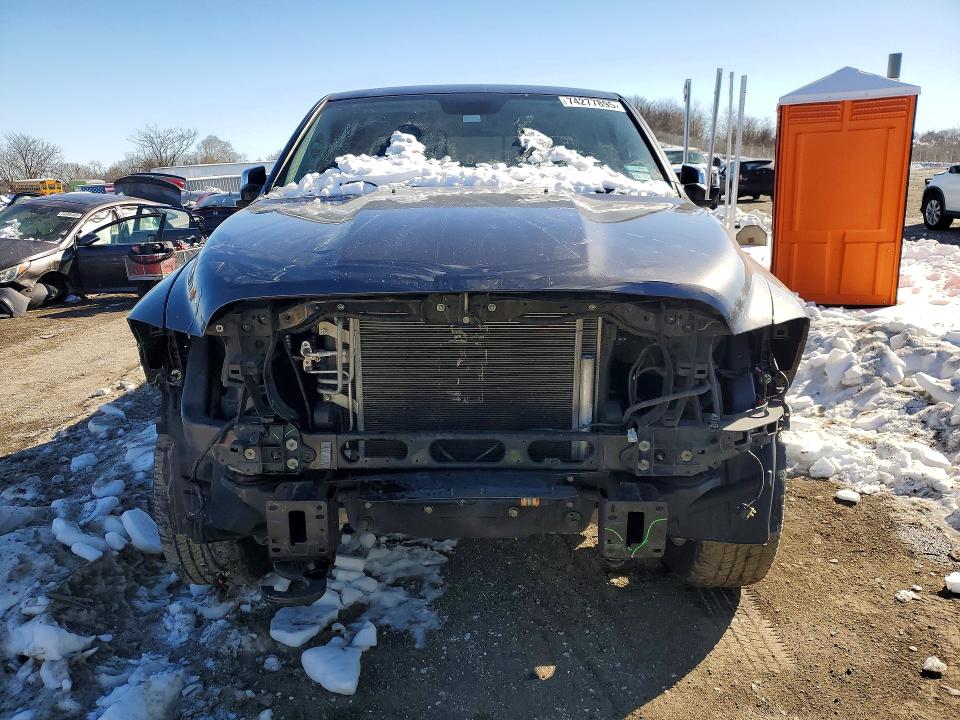 Photo 5 from auction – 2019 RAM 1500 CLASS with VIN 1C6RR6LT0KS586364