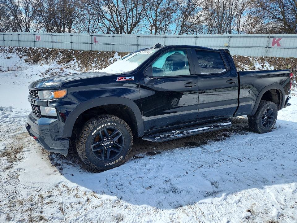 CHEVROLET SILVERADO 2019 with VIN 1GCPYCEF5KZ298372 - Photo from auction