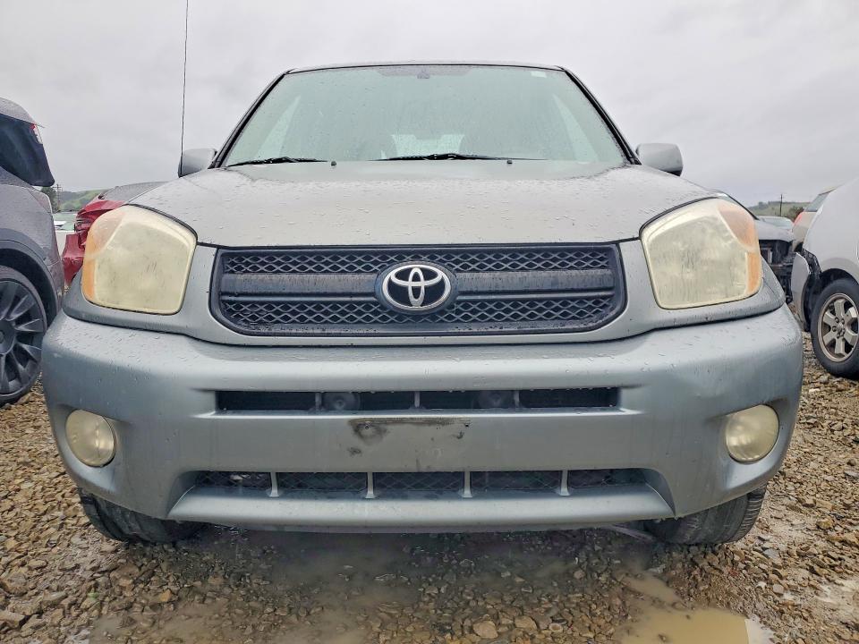 Photo 5 from auction – 2004 TOYOTA RAV4 with VIN JTEGD20V040031146