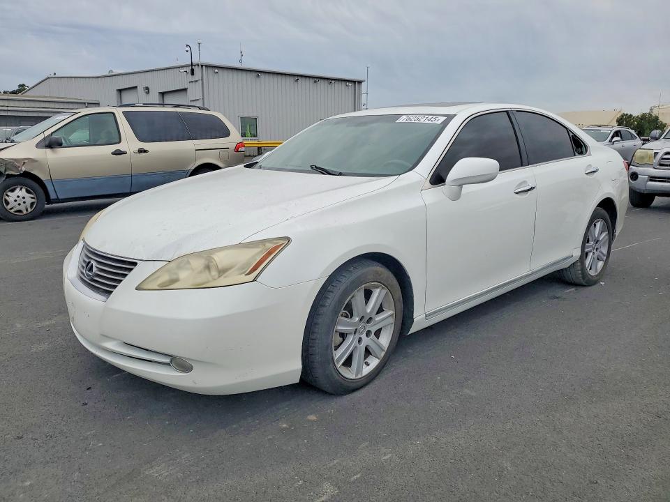 LEXUS ES 350 2008 with VIN JTHBJ46GX82158961 - Photo from auction