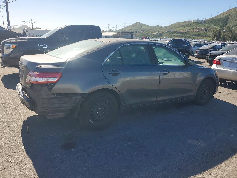 Photo 3 from auction – 2011 TOYOTA CAMRY with VIN 4T4BF3EK4BR091659