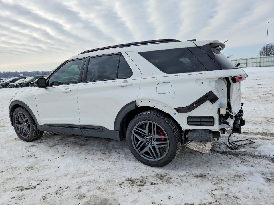 Photo 2 from auction – 2025 FORD EXPLORER S with VIN 1FMWK8GC3SGB10937