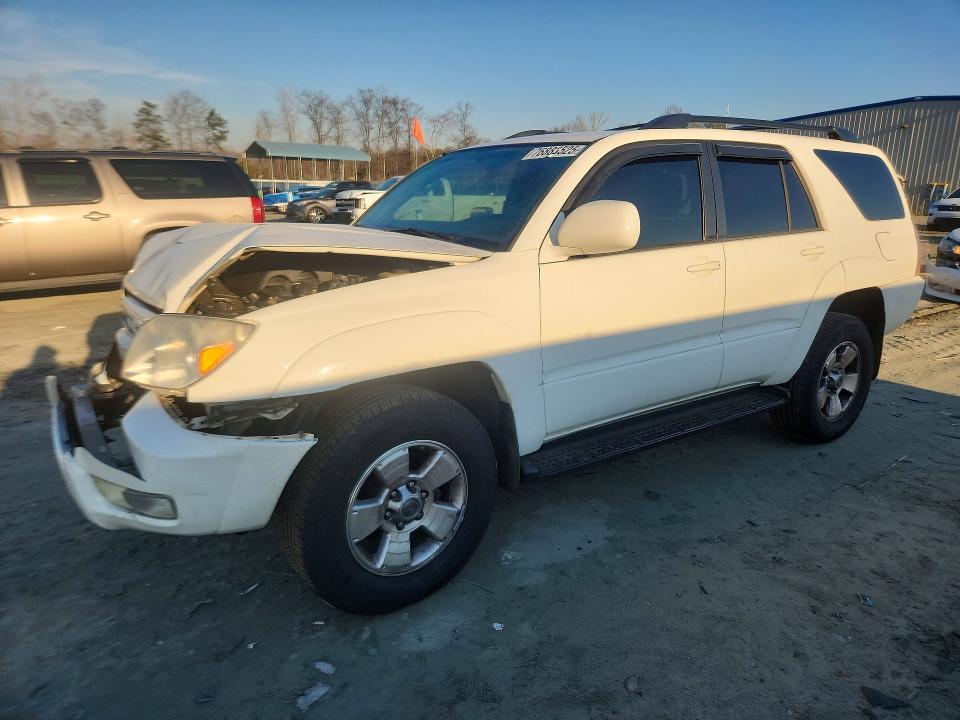 TOYOTA 4RUNNER SR 2005 with VIN JTEZU14R450048274 - Photo from auction