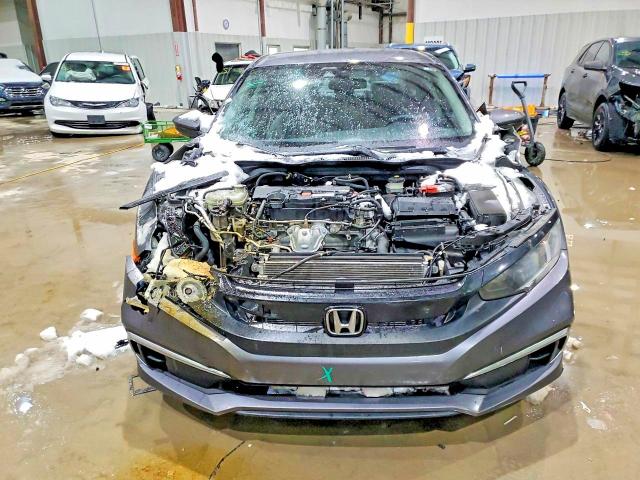 Photo 5 from auction – 2019 HONDA CIVIC with VIN 2HGFC2F67KH526618