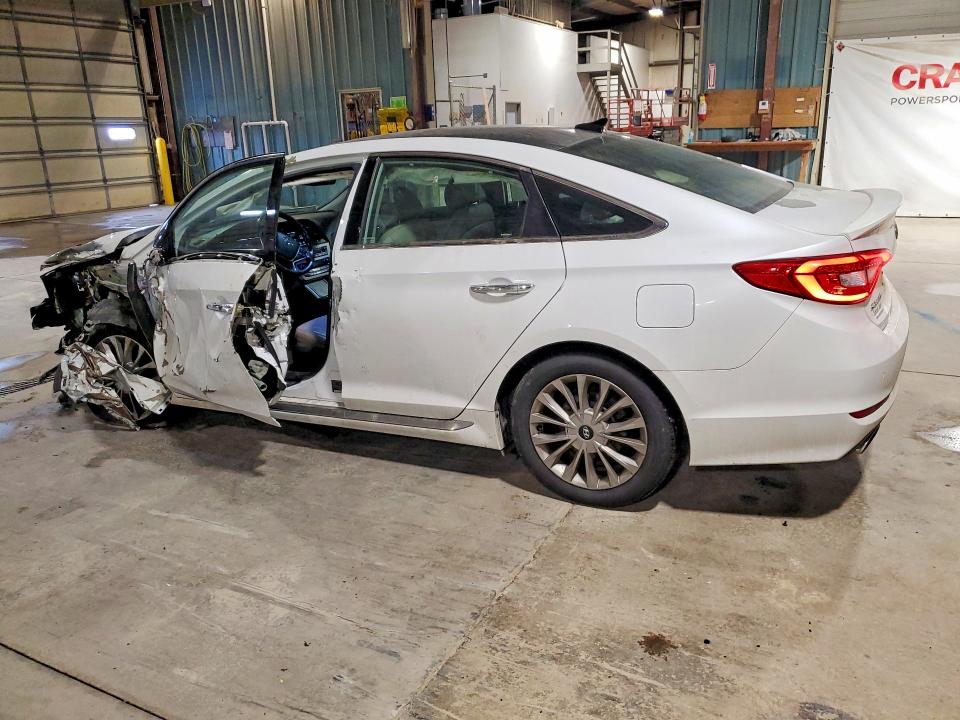 Photo 2 from auction – 2015 HYUNDAI SONATA with VIN 5NPE34AF7FH078973