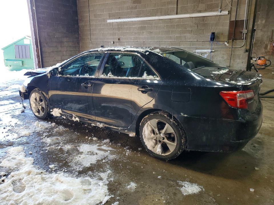 Photo 2 from auction – 2014 TOYOTA CAMRY L with VIN 4T1BF1FK5EU824433