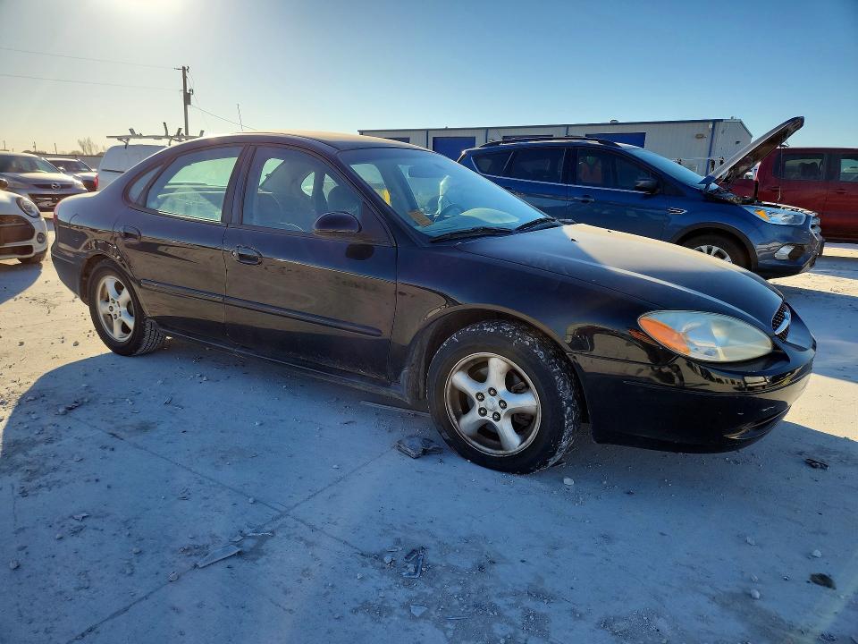 Photo 4 from auction – 2002 FORD TAURUS SE with VIN 1FAFP53UX2A101745