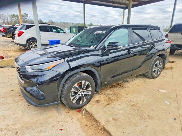 TOYOTA HIGHLANDER 2023 مع رقم تعريف المركبة 5TDKBRCH9PS133937 - صورة من المزاد
