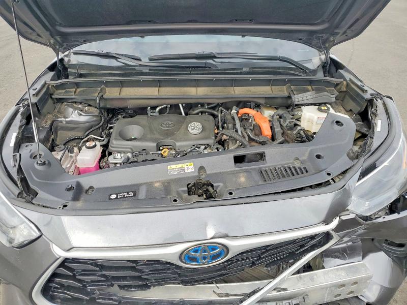 Photo 12 from auction – 2023 TOYOTA HIGHLANDER with VIN 5TDKBRCHXPS602839