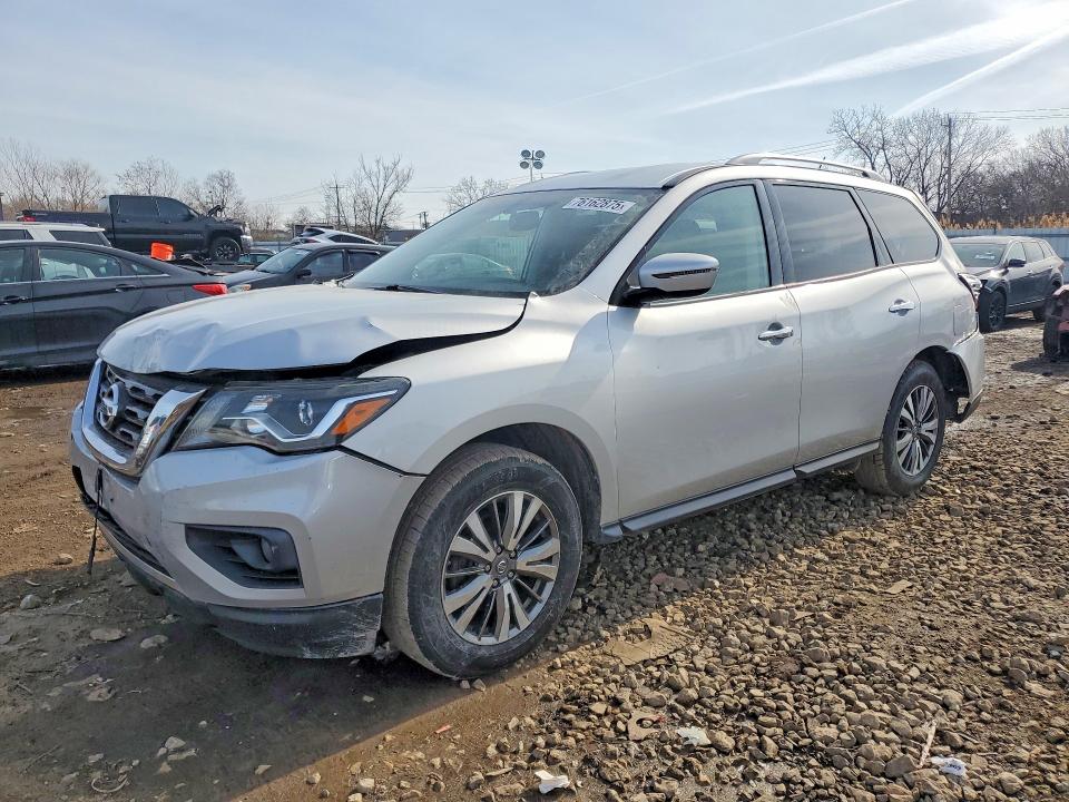 NISSAN PATHFINDER 2018 with VIN 5N1DR2MM7JC660905 - Photo from auction
