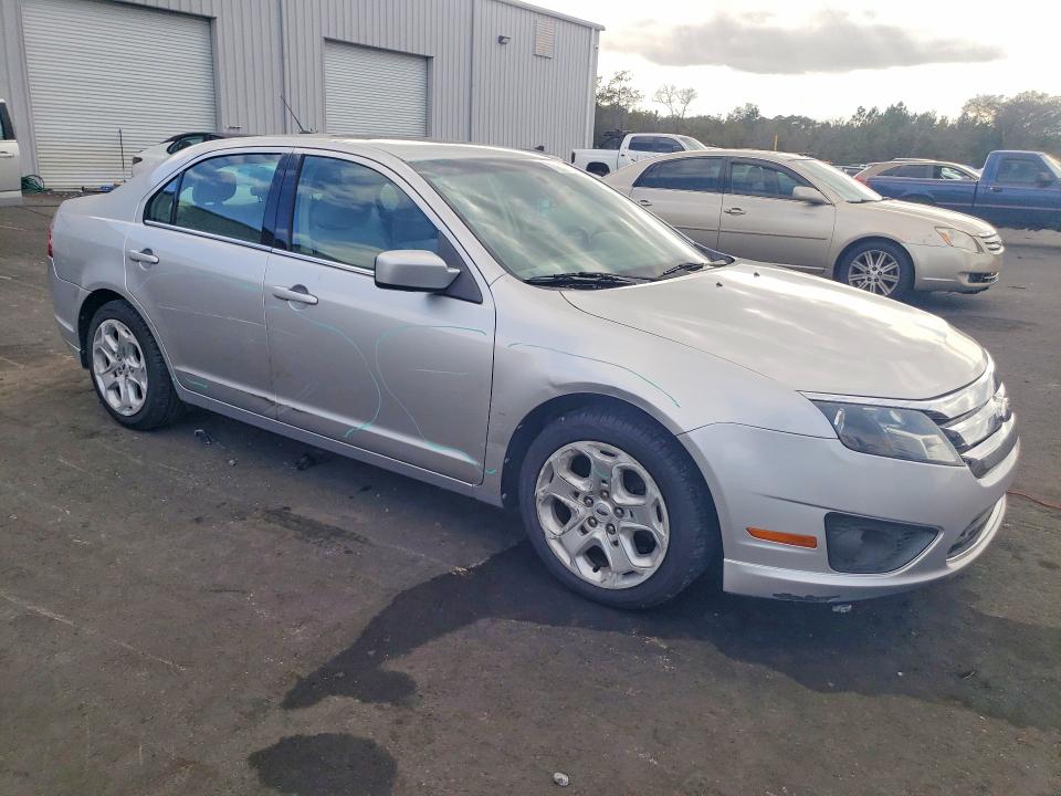 Photo 4 from auction – 2011 FORD FUSION SE with VIN 3FAHP0HA6BR340421