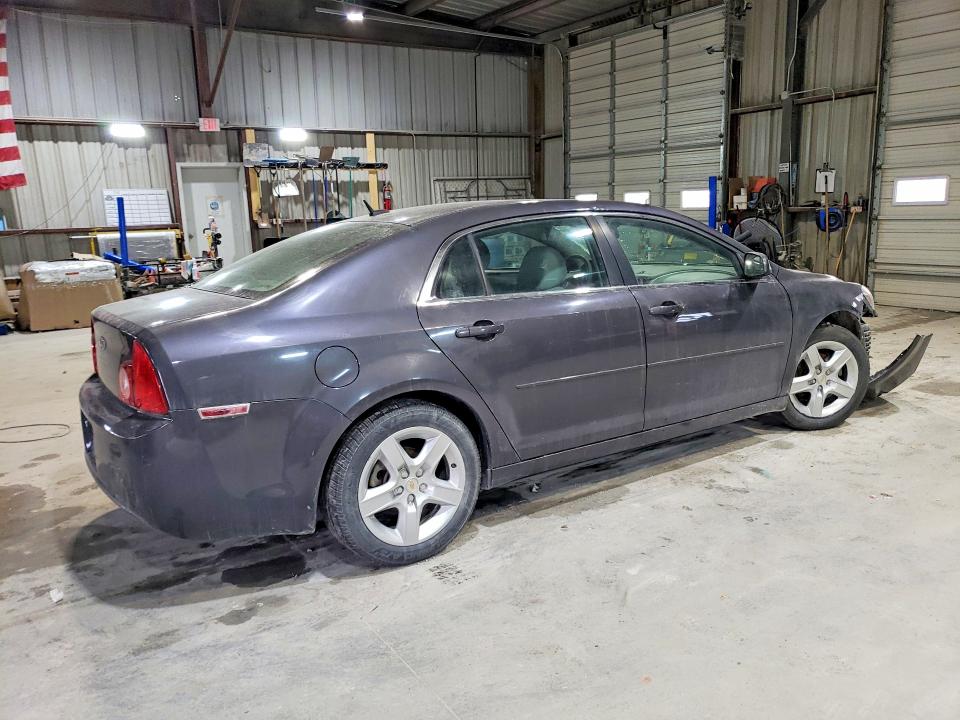 Photo 3 from auction – 2011 CHEVROLET MALIBU LS with VIN 1G1ZB5E11BF237959
