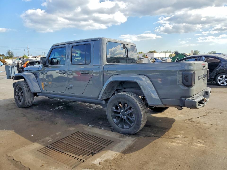 Photo 2 from auction – 2023 JEEP GLADIATOR with VIN 1C6HJTFG9PL523300